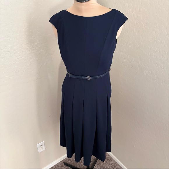 ELIZA J Bateau Neck Cap Sleeve Midi Dress In Navy NEW - Picture 7 of 17